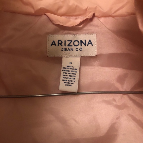 Light pink vest 💖 - Picture 4 of 5